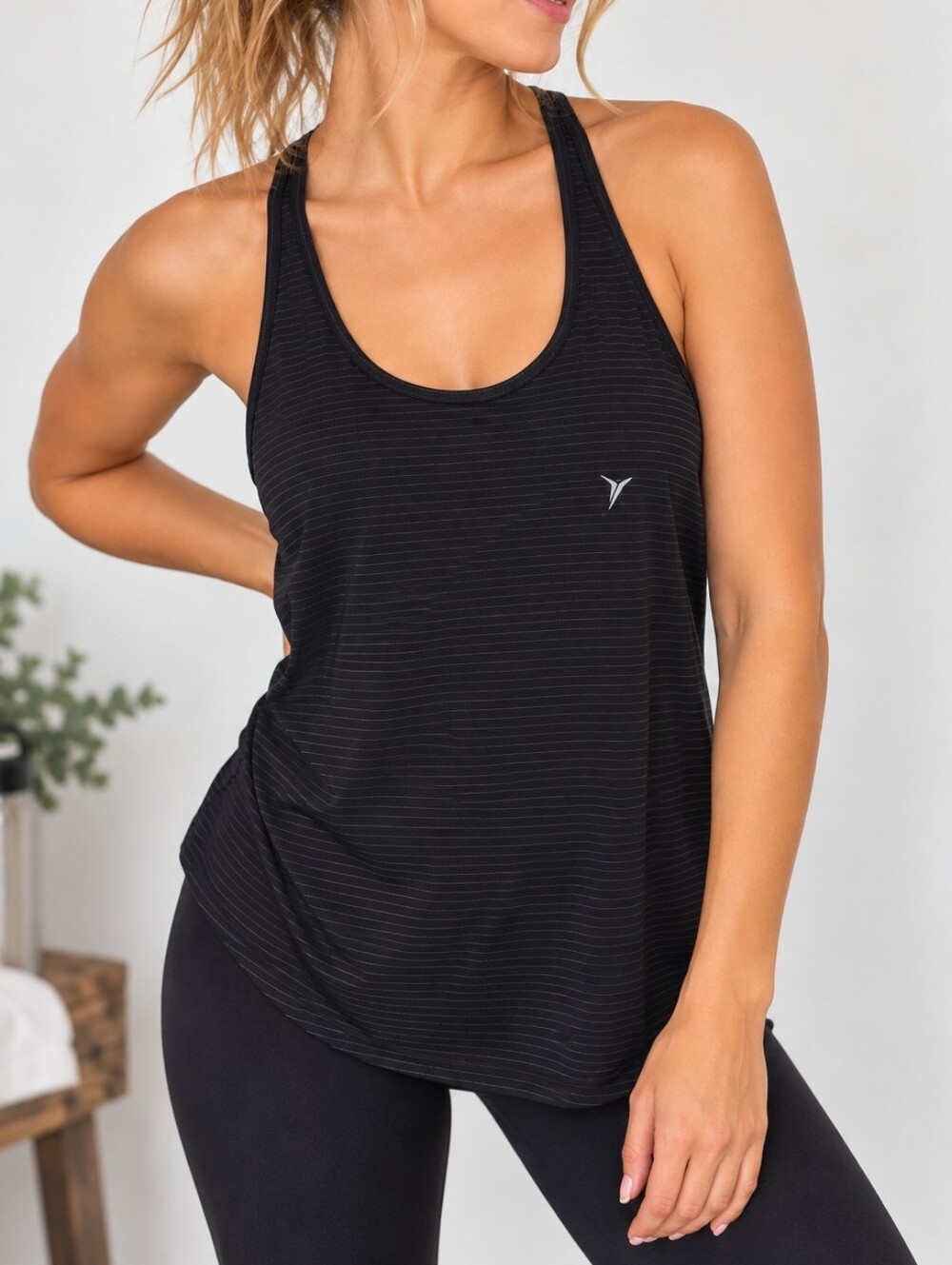 OLD NAVY | Women’s Black Silver Pinstripe Racerback Athletic Tank Top